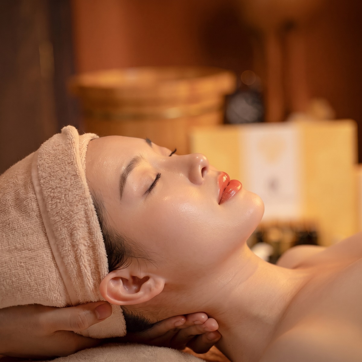 CHĂM SÓC DA PLUMERIA HARMONY ĐÁNH THỨC THANH XUÂN TƯƠI TRẺ CỦA LÀN DA - 60 phút - 10 buổi
